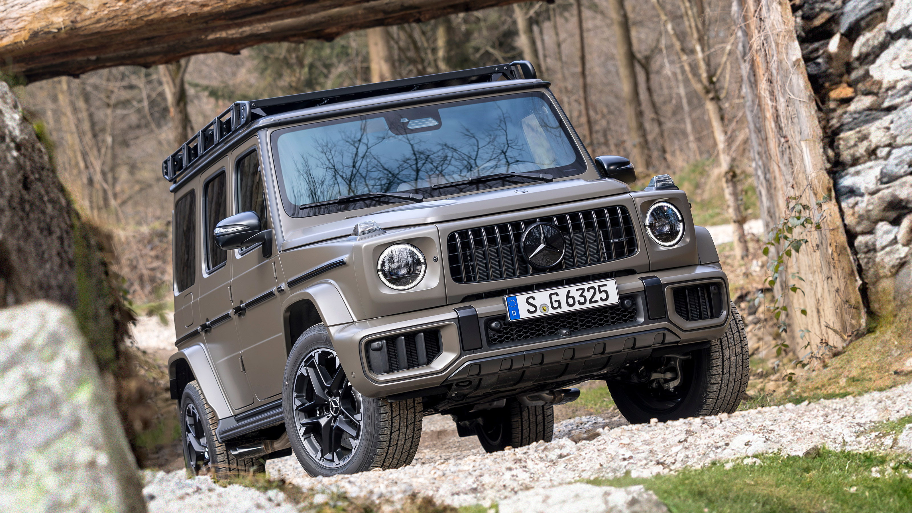 Mercedes-AMG G 63 - front grey