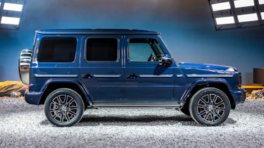 Mercedes G 500 - side