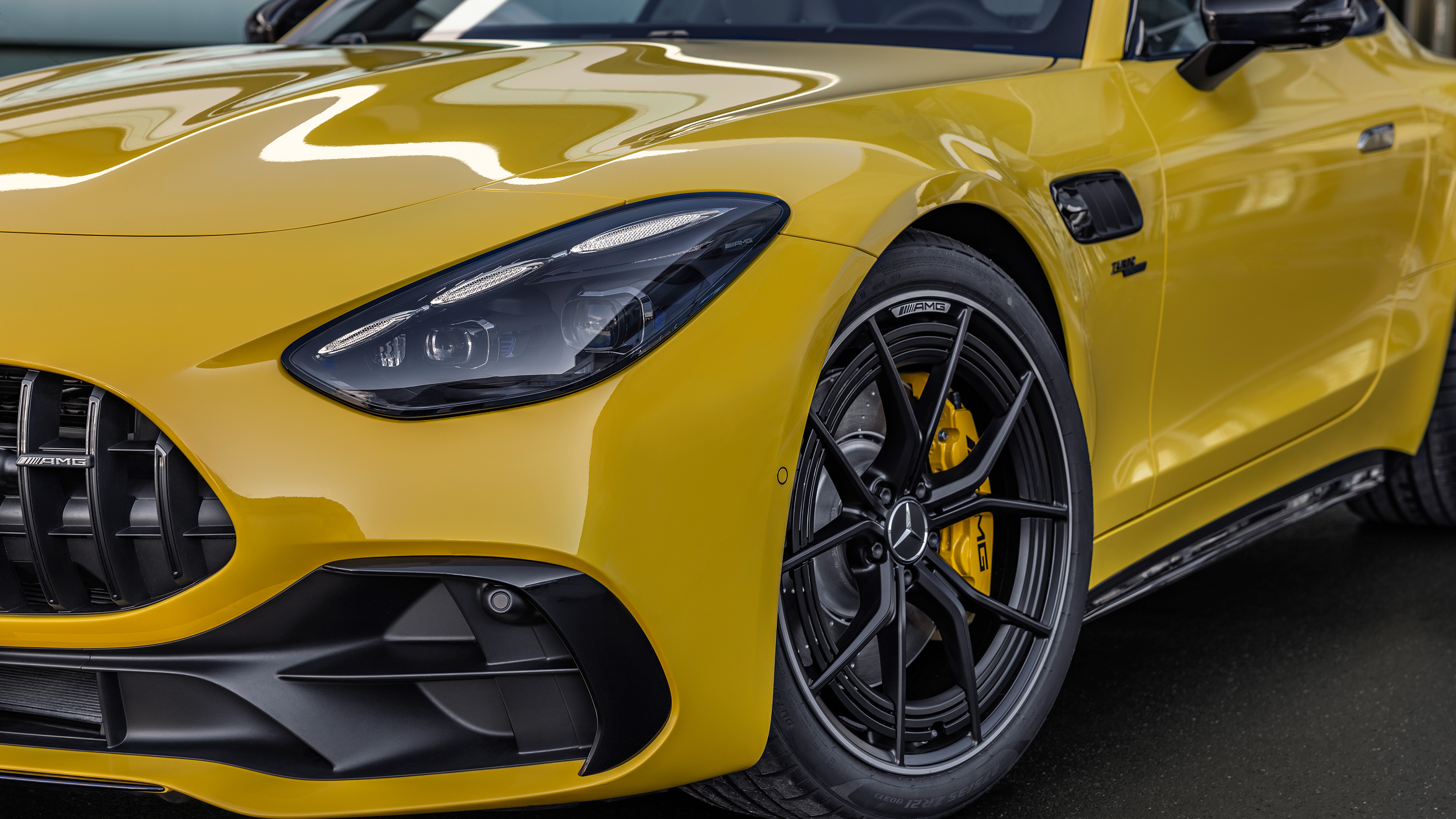 Mercedes-AMG GT 43 - alloys 