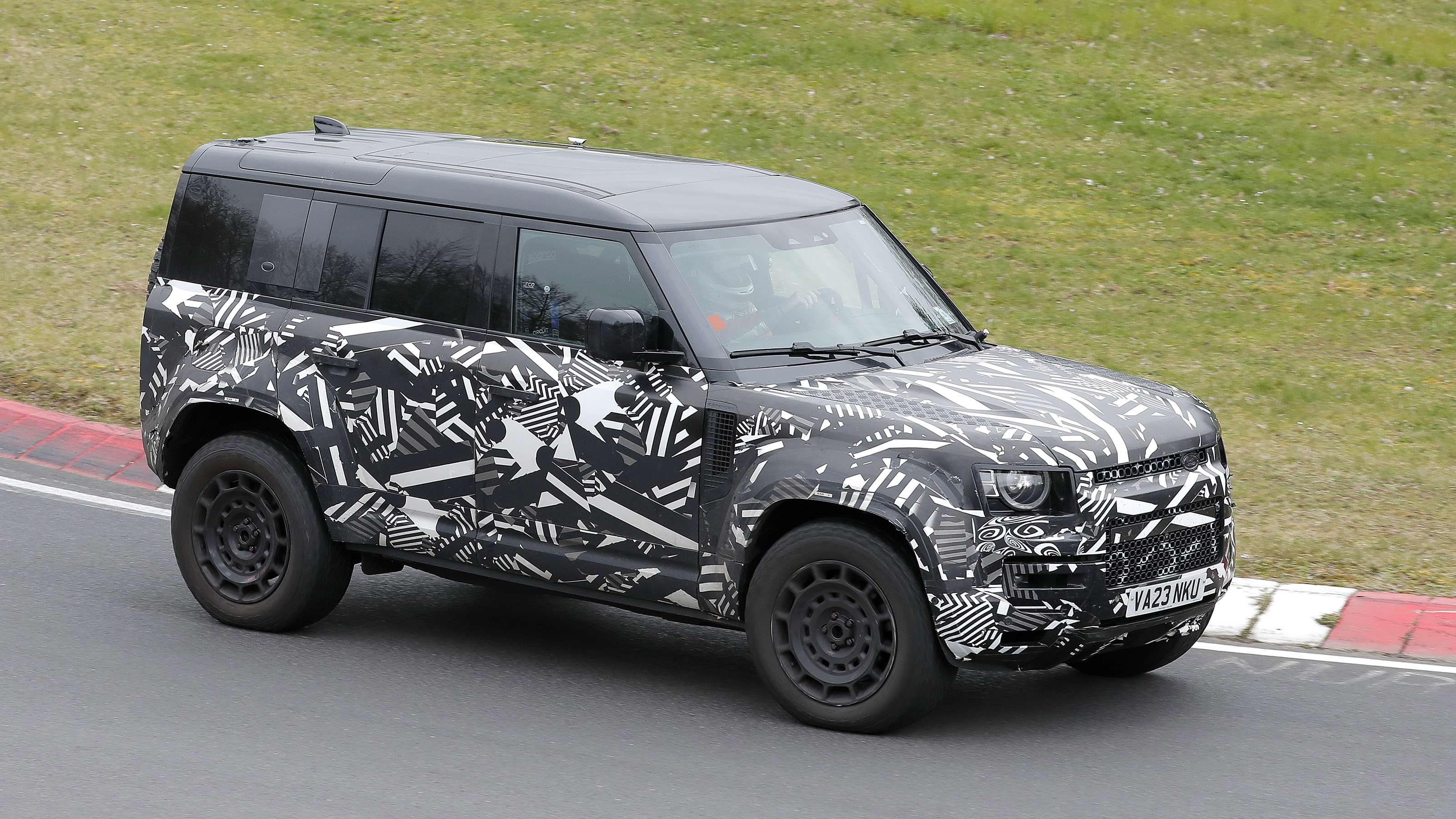 New Land Rover Defender Octa testing - front quarter 