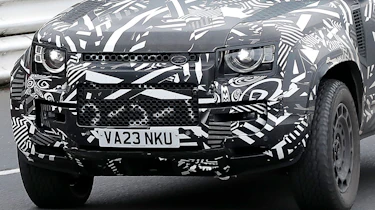 New Land Rover Defender Octa testing - front grille