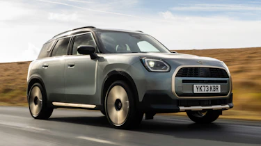 New MINI Countryman Cooper Exclusive - front