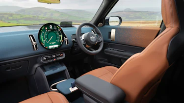 New MINI Countryman Cooper Exclusive - cabin