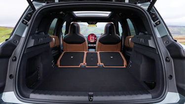 New MINI Countryman Cooper Exclusive - boot seats down