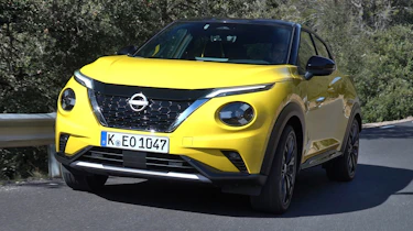 Nissan Juke - front