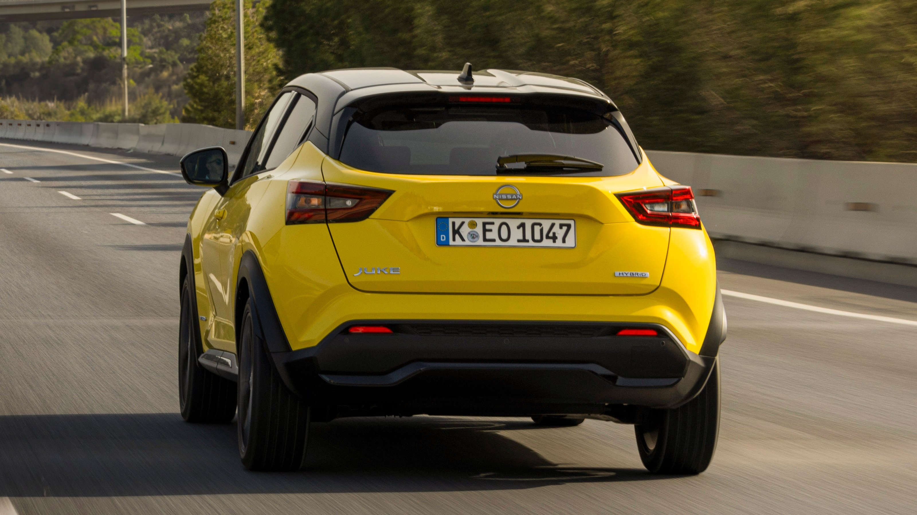 Nissan Juke - rear
