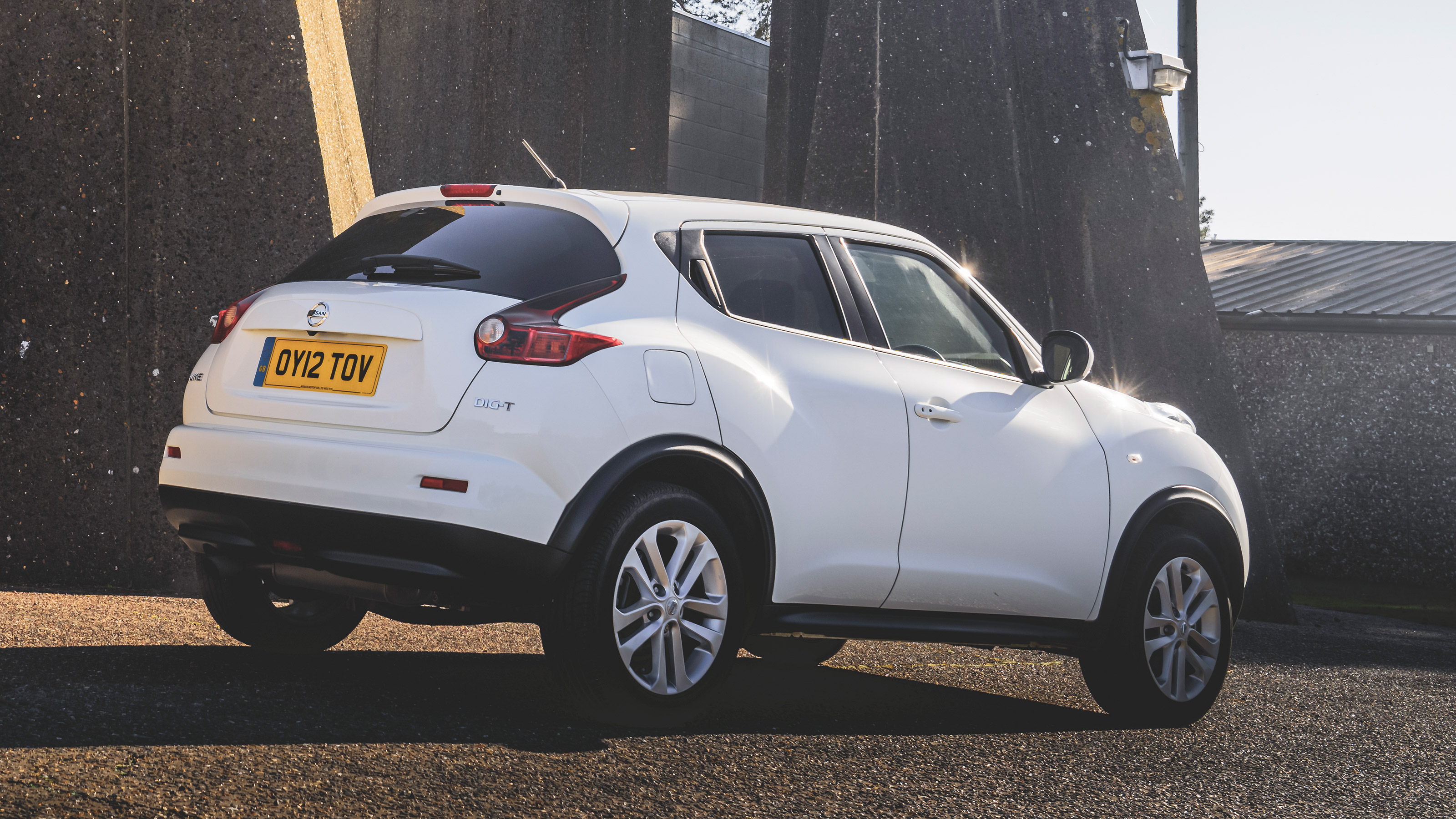 Nissan Juke Mk1 - rear static