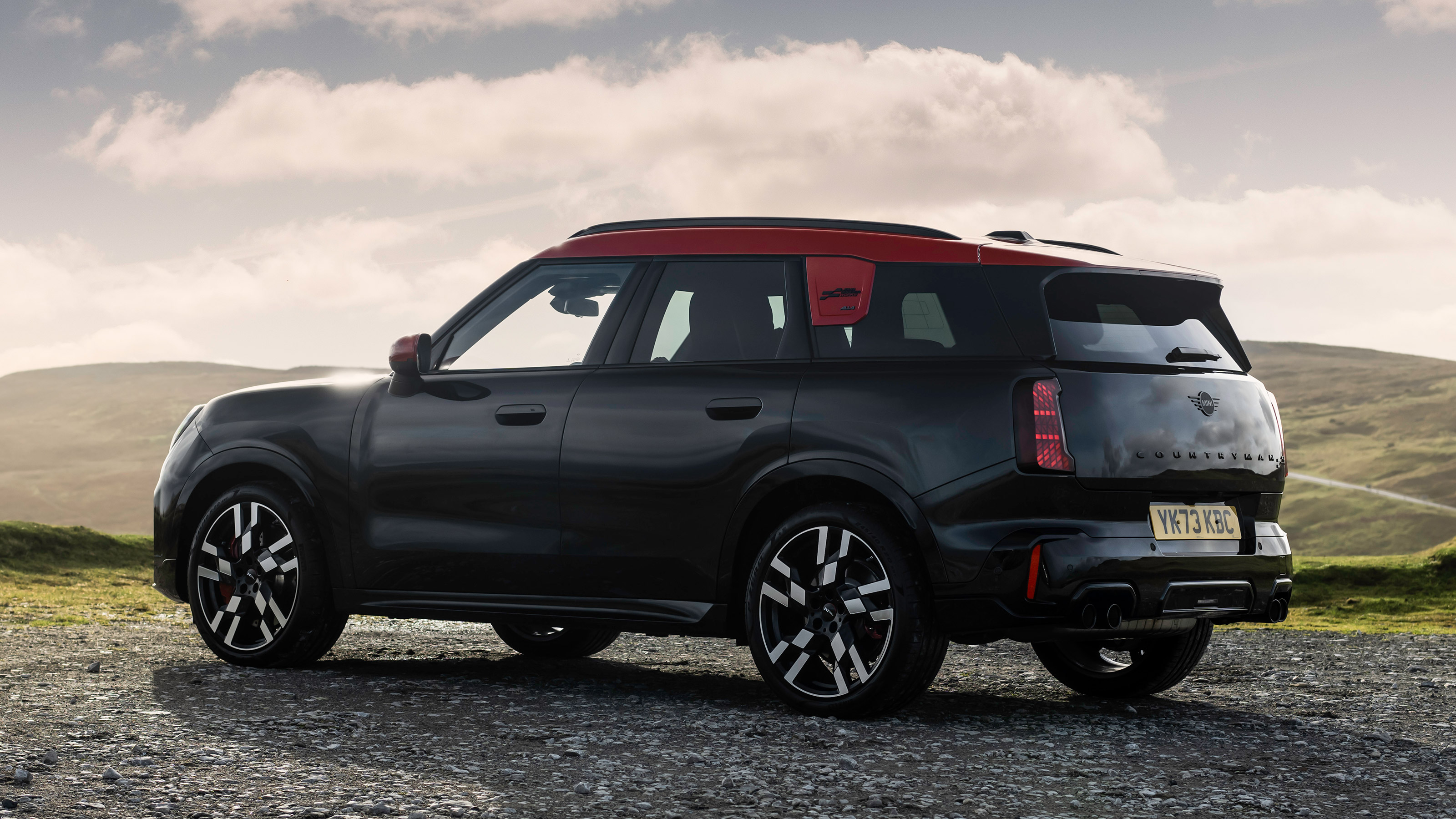 MINI Countryman JCW UK - rear static
