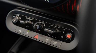 MINI Countryman JCW UK - interior detail