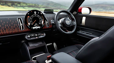 MINI Countryman JCW UK - cabin