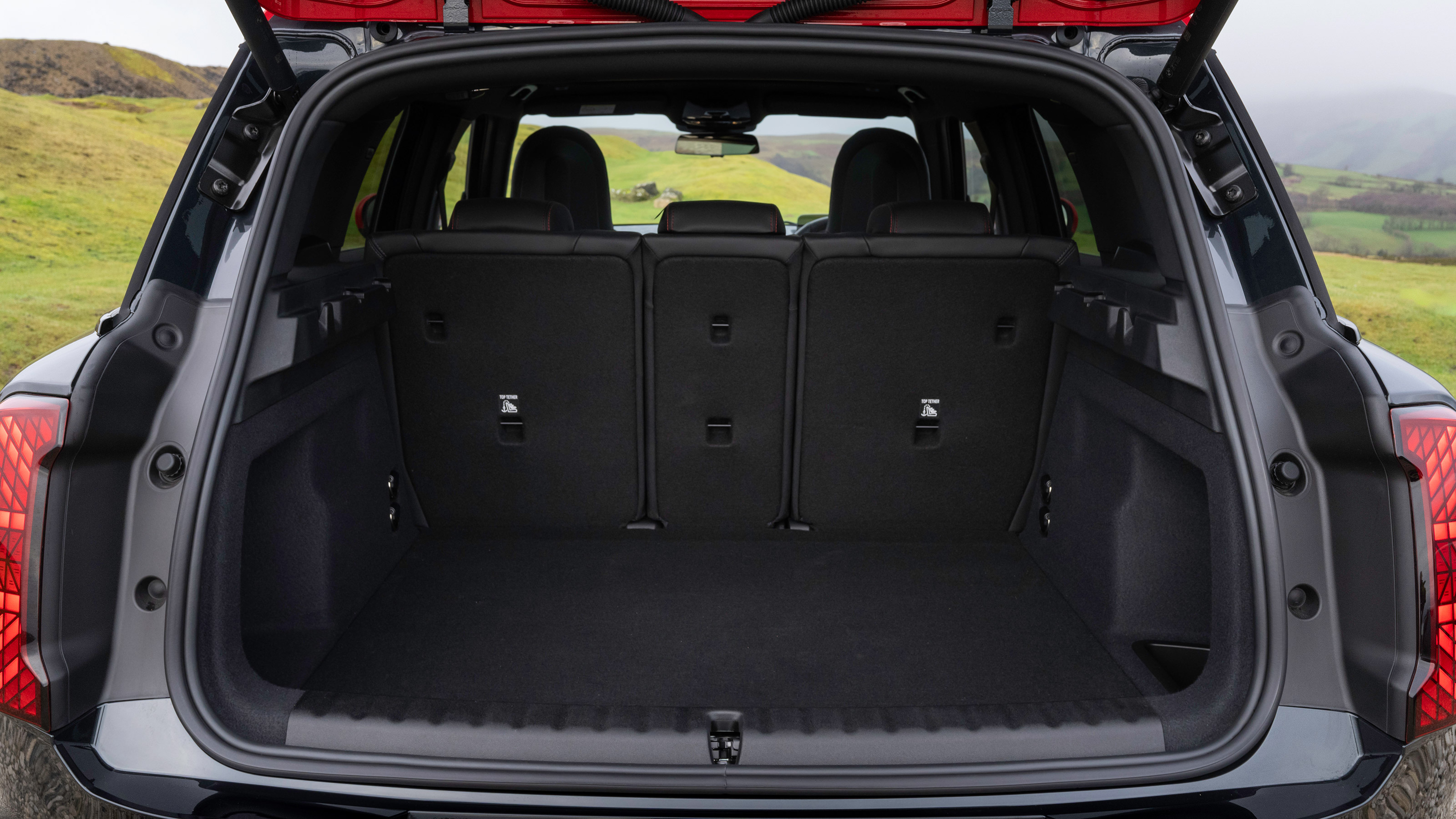 MINI Countryman JCW UK - boot