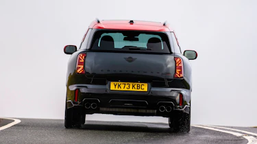 MINI Countryman JCW UK - rear cornering