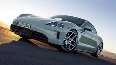 Porsche Taycan 4S facelift - front static
