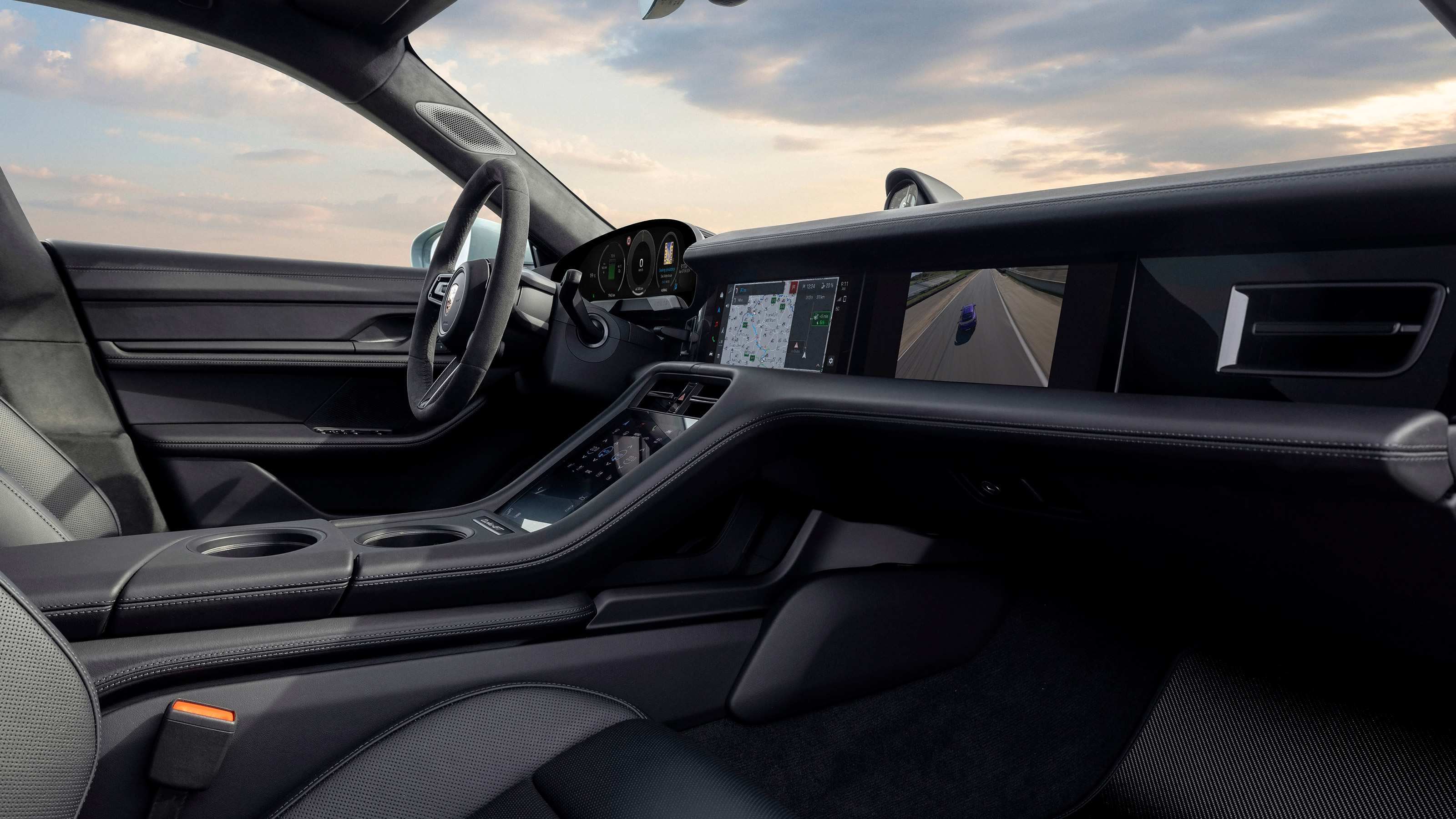 Porsche Taycan Turbo GT - interior