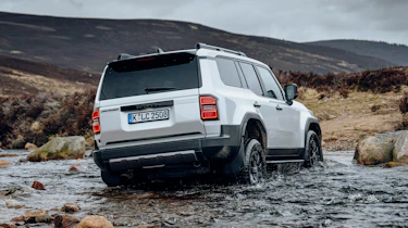 Toyota Land Cruiser - rear off-road