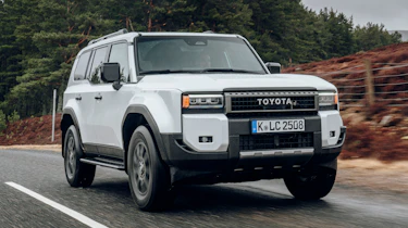 Toyota Land Cruiser - front