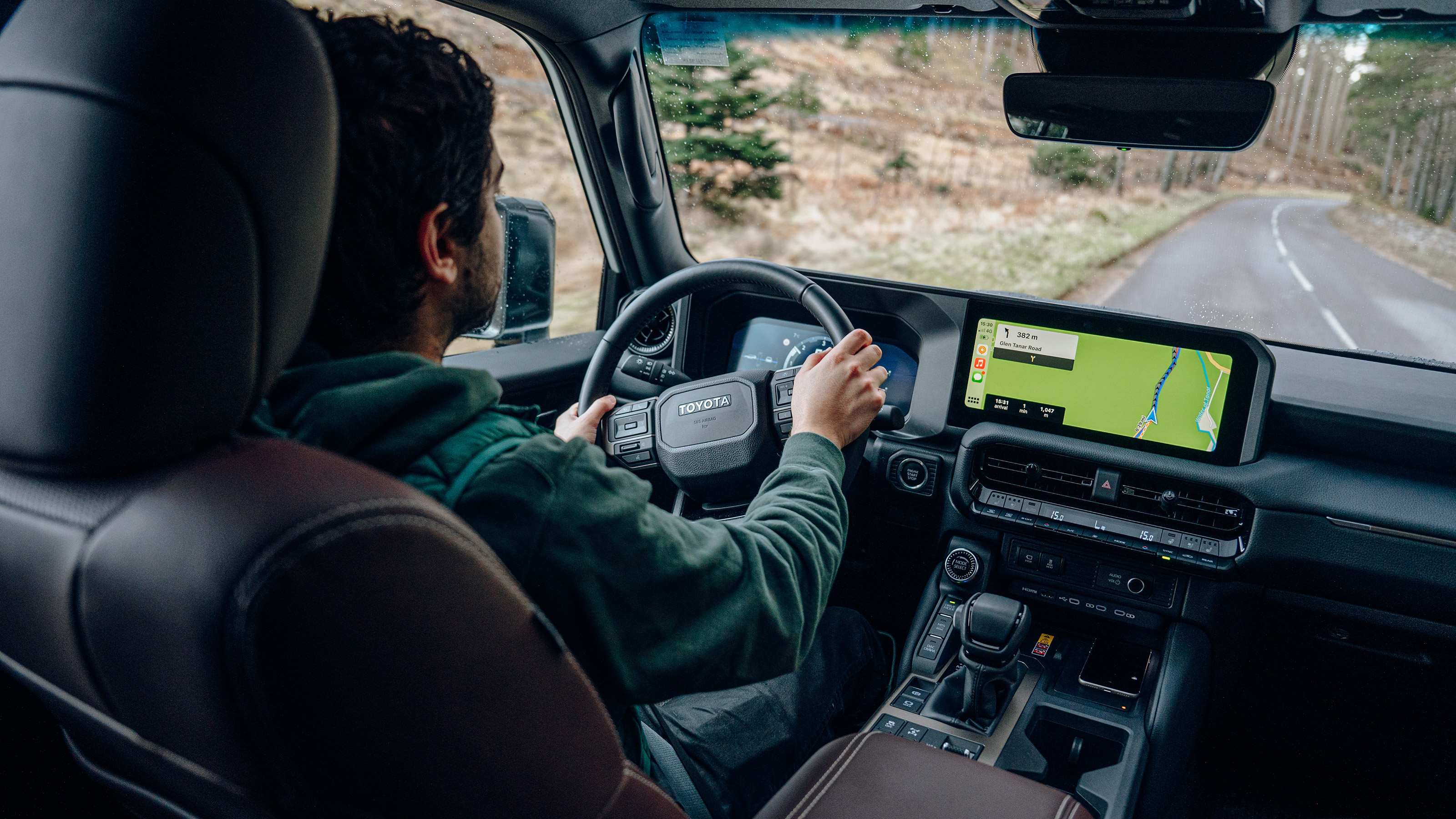Toyota Land Cruiser - driving