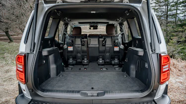 Toyota Land Cruiser - boot seats down
