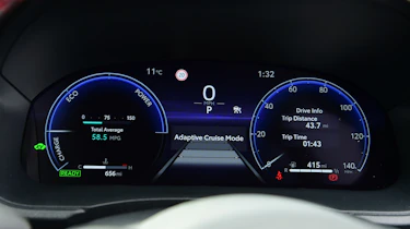Toyota Yaris GR Sport hybrid - dials