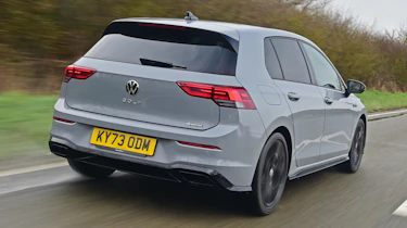 Volkswagen Golf Black Edition - rear