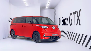 Volkswagen ID. Buzz GTX - front studio
