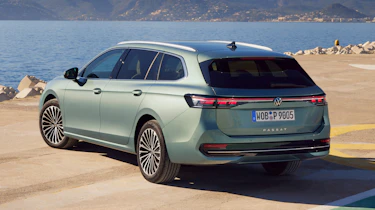 Volkswagen Passat - rear static