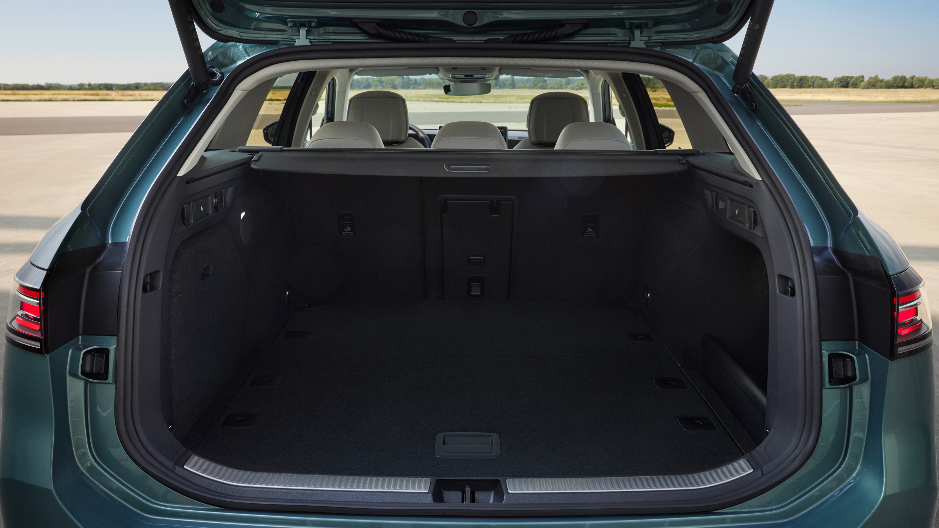 Volkswagen Passat - boot