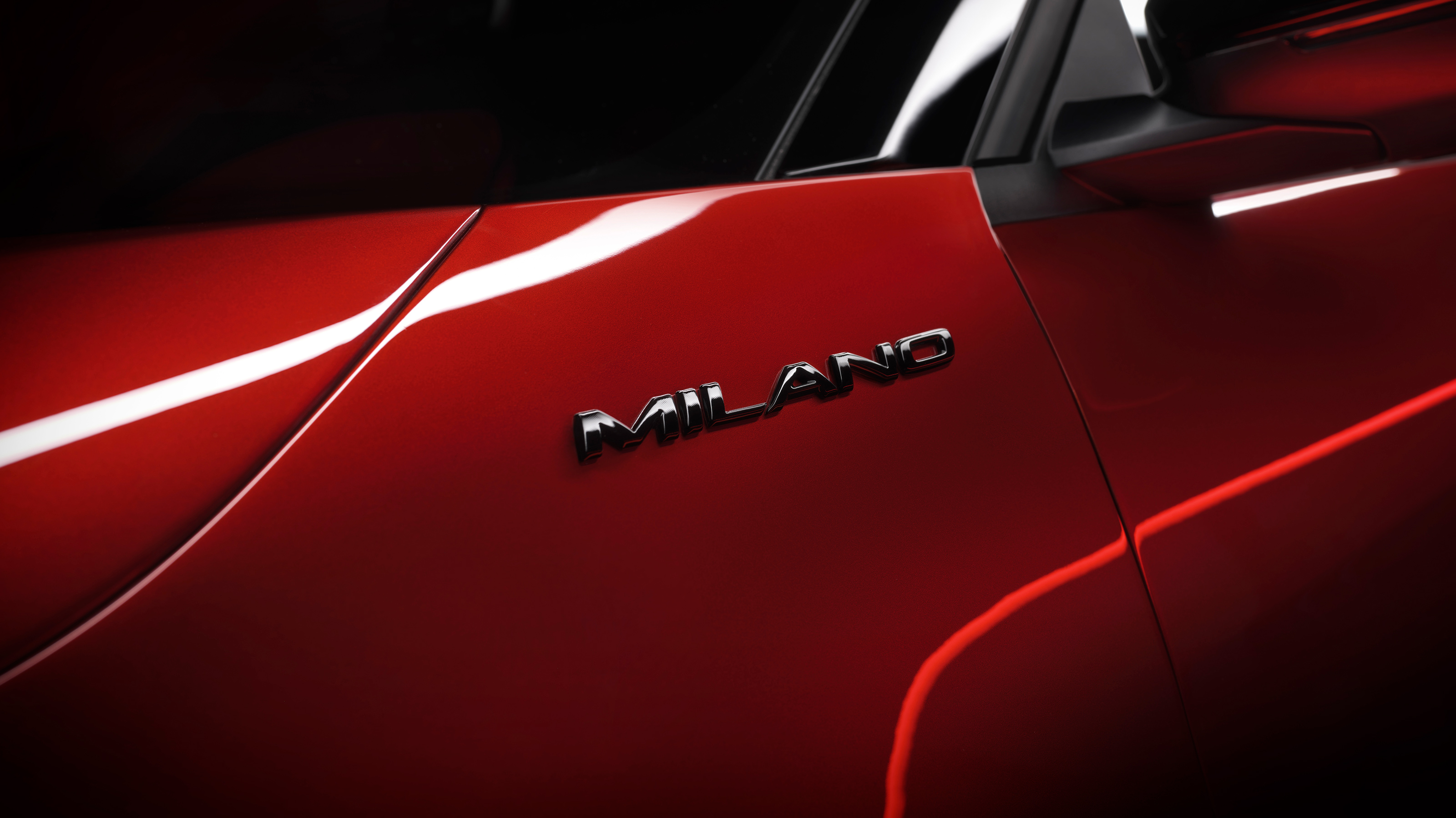 Alfa Romeo Milano - front wing badge