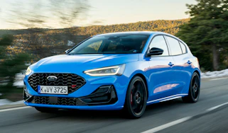 2024 Ford Focus ST Edition - front tracking