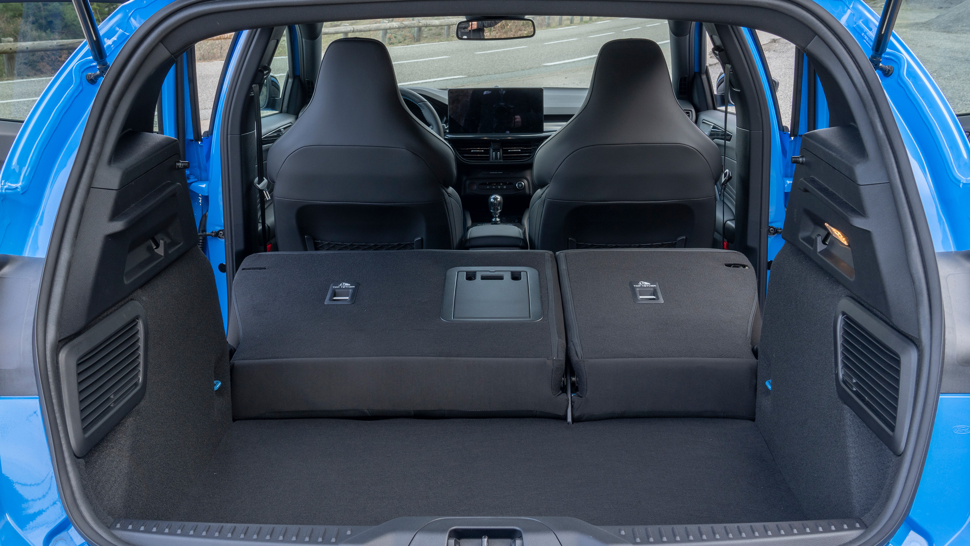 2024 Ford Focus ST Edition - boot 