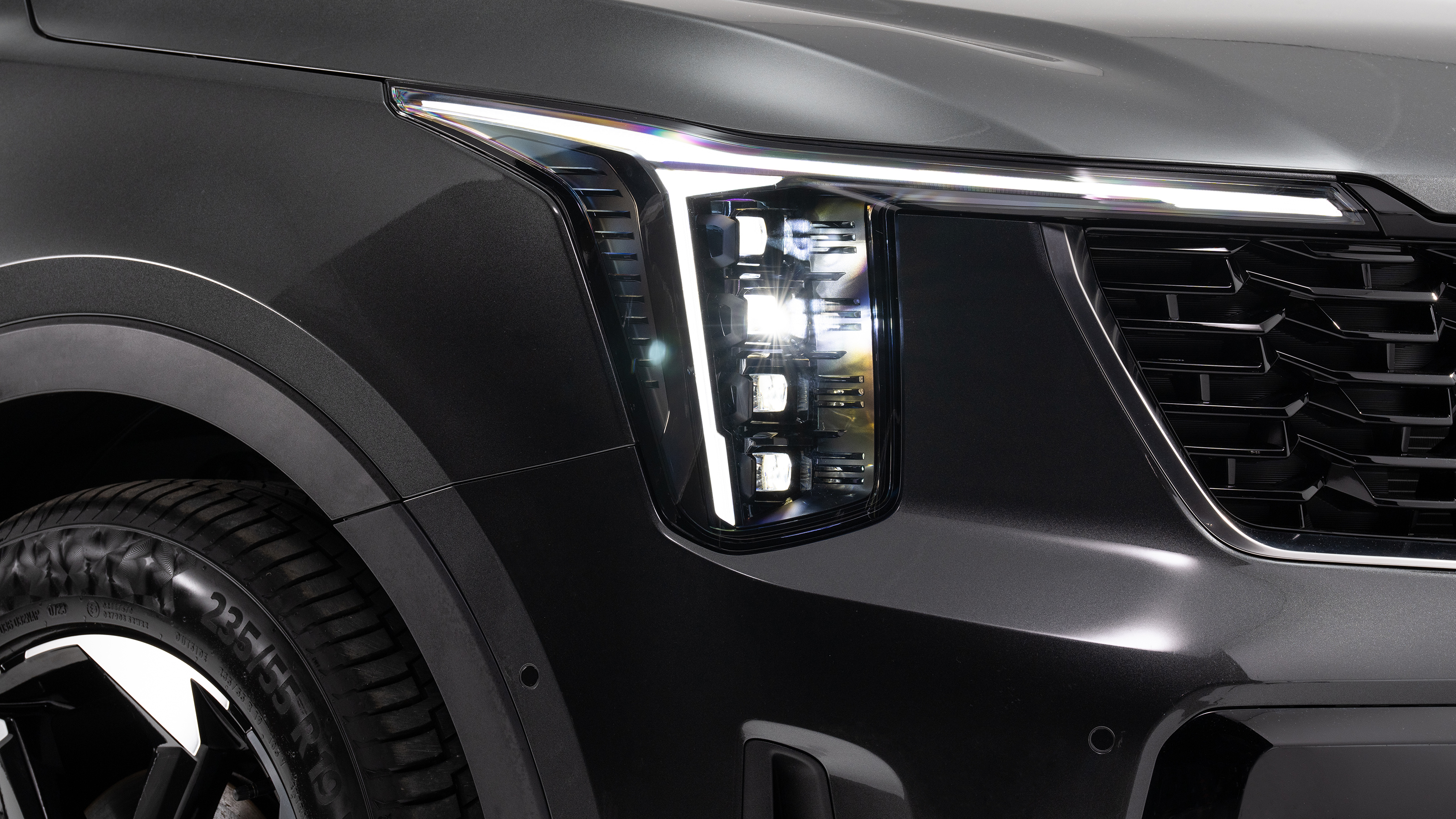 2024 Kia Sorento - headlight