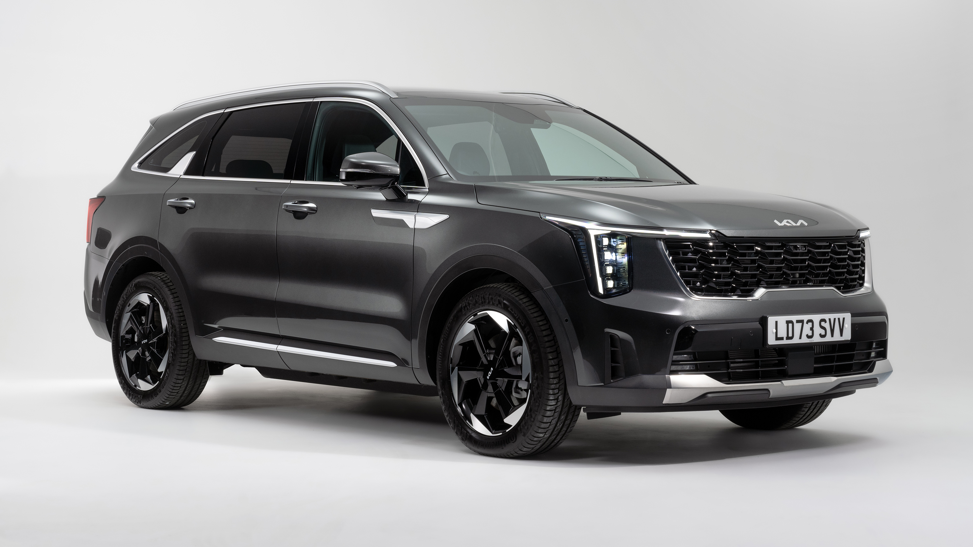 2024 Kia Sorento - front 3/4 static