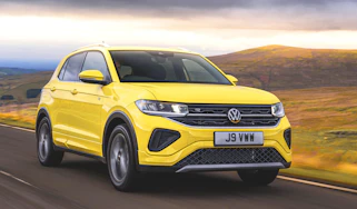 2024 Volkswagen T-Cross in R-Line trim - front tracking