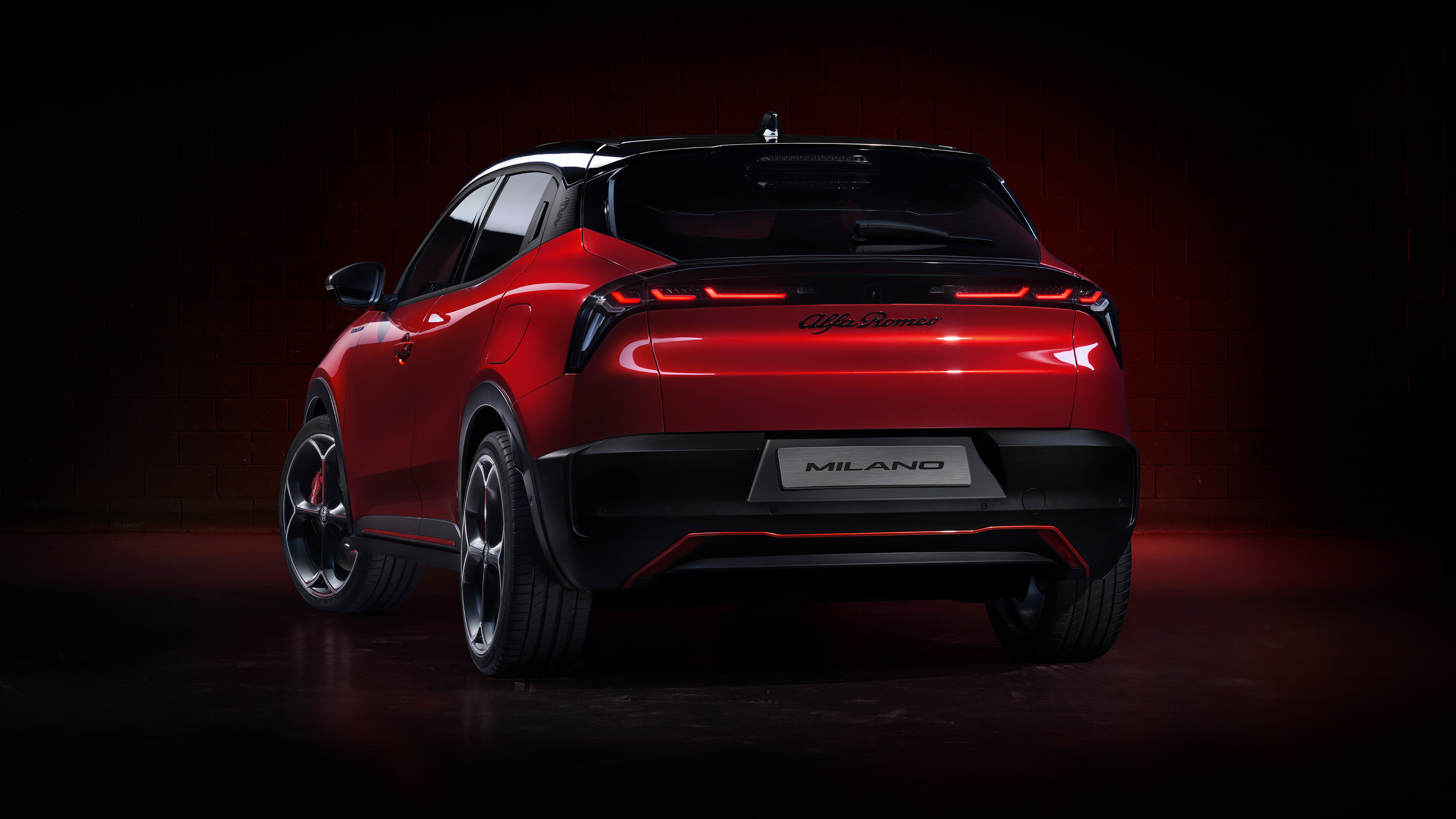 Alfa Romeo Milano - rear 3/4 static