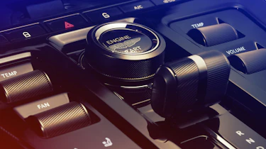 Aston Martin DBX707 - controls