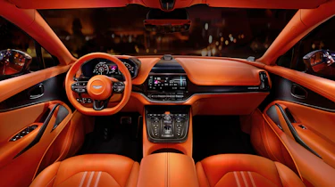 Aston Martin DBX707 - dash