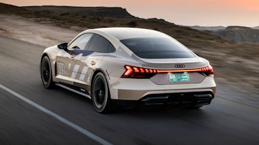 Audi e-tron GT prototype - rear tracking