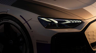 Audi e-tron GT prototype - headlight