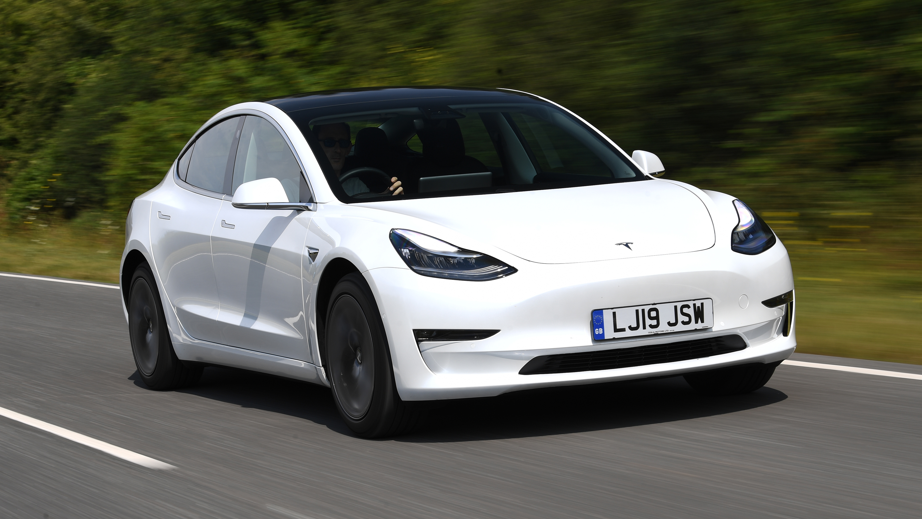 Tesla Model 3 - front tracking
