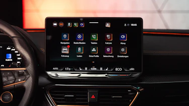 Cupra Leon facelift - screen