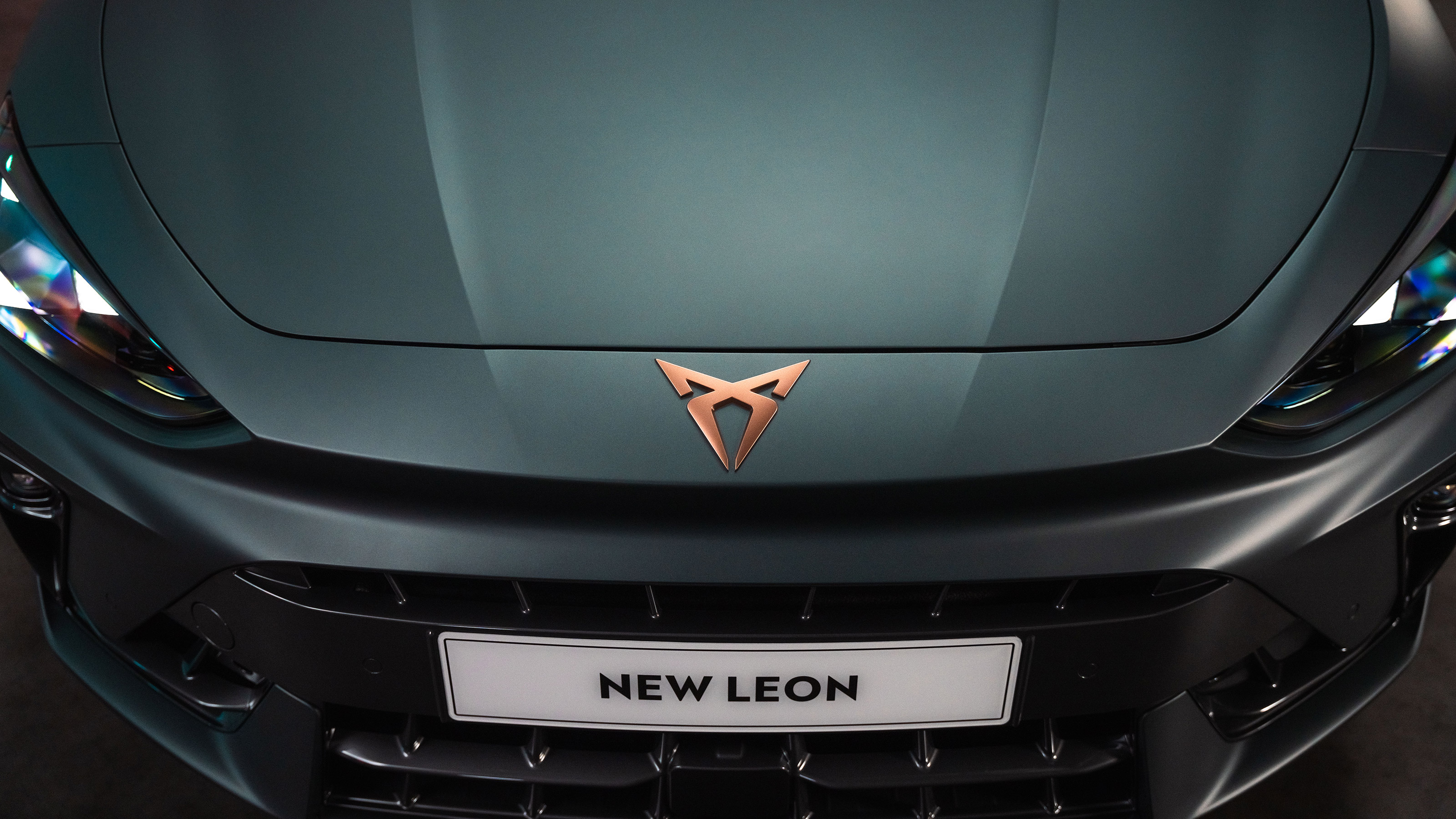 Cupra Leon facelift - bonnet