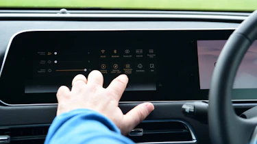 GWM Ora 03 PRO+ - touchscreen
