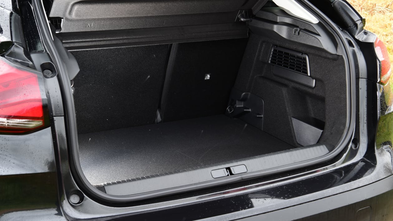 Used Citroen C4 - boot