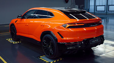 Lamborghini Urus SE - rear static