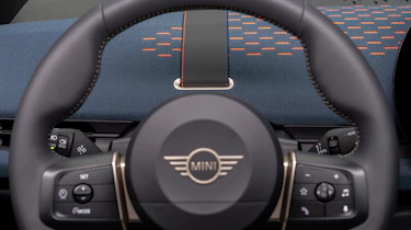 MINI Aceman - studio steering wheel