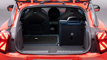 MINI Aceman - studio boot seats down
