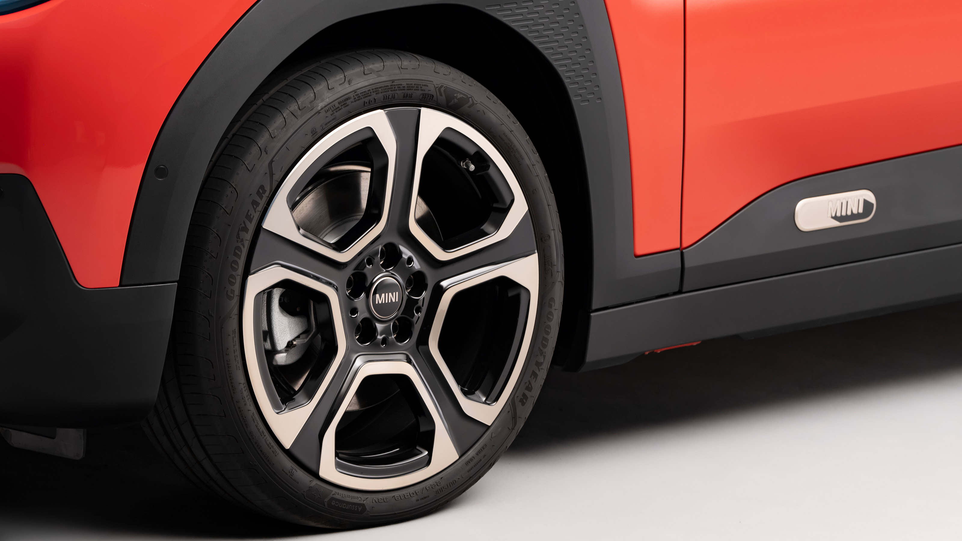MINI Aceman - studio wheel
