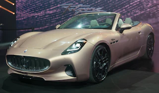 New Maserati GranCabrio Folgore - front