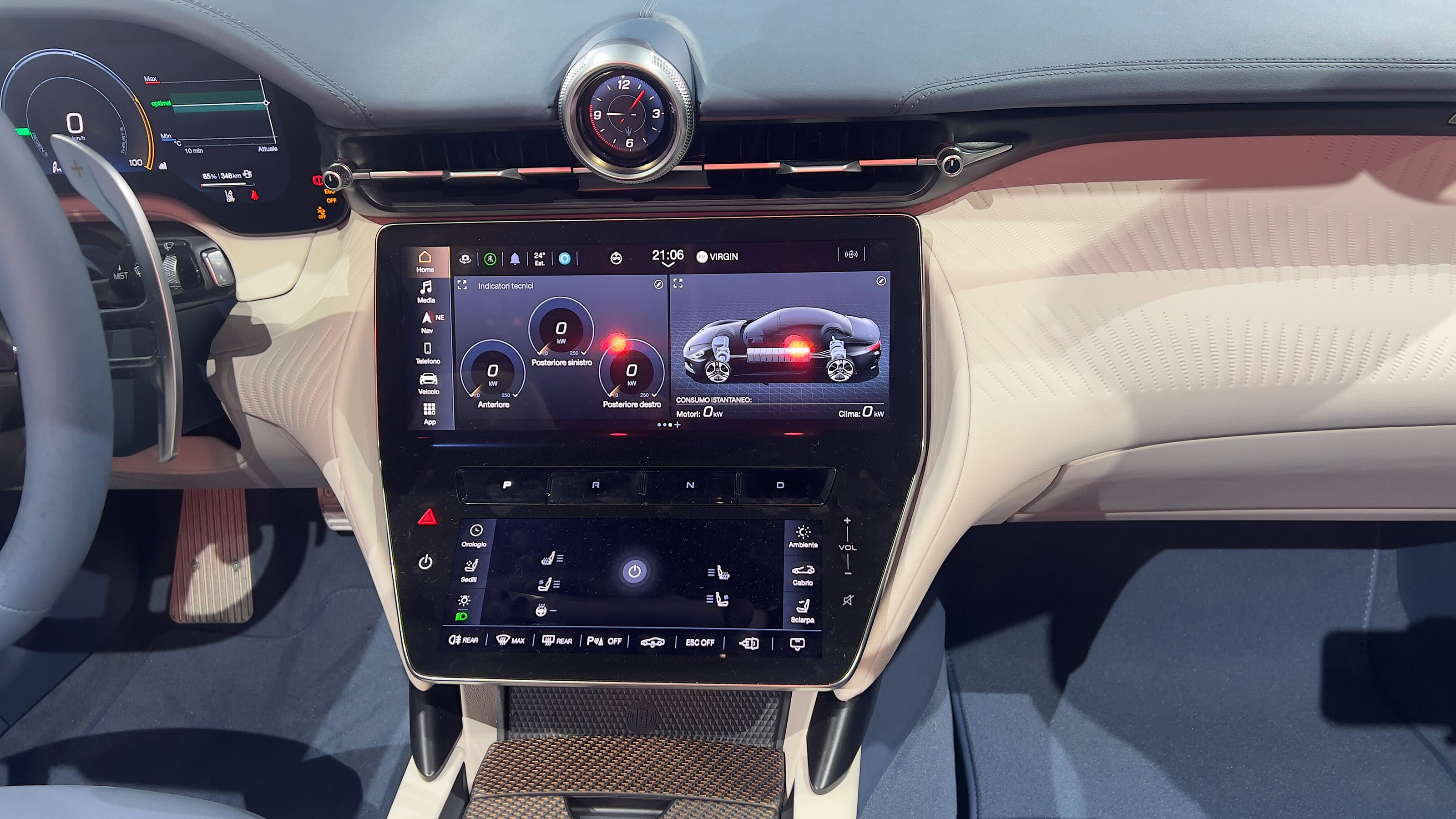 Maserati GranCabrio Folgore reveal event interior