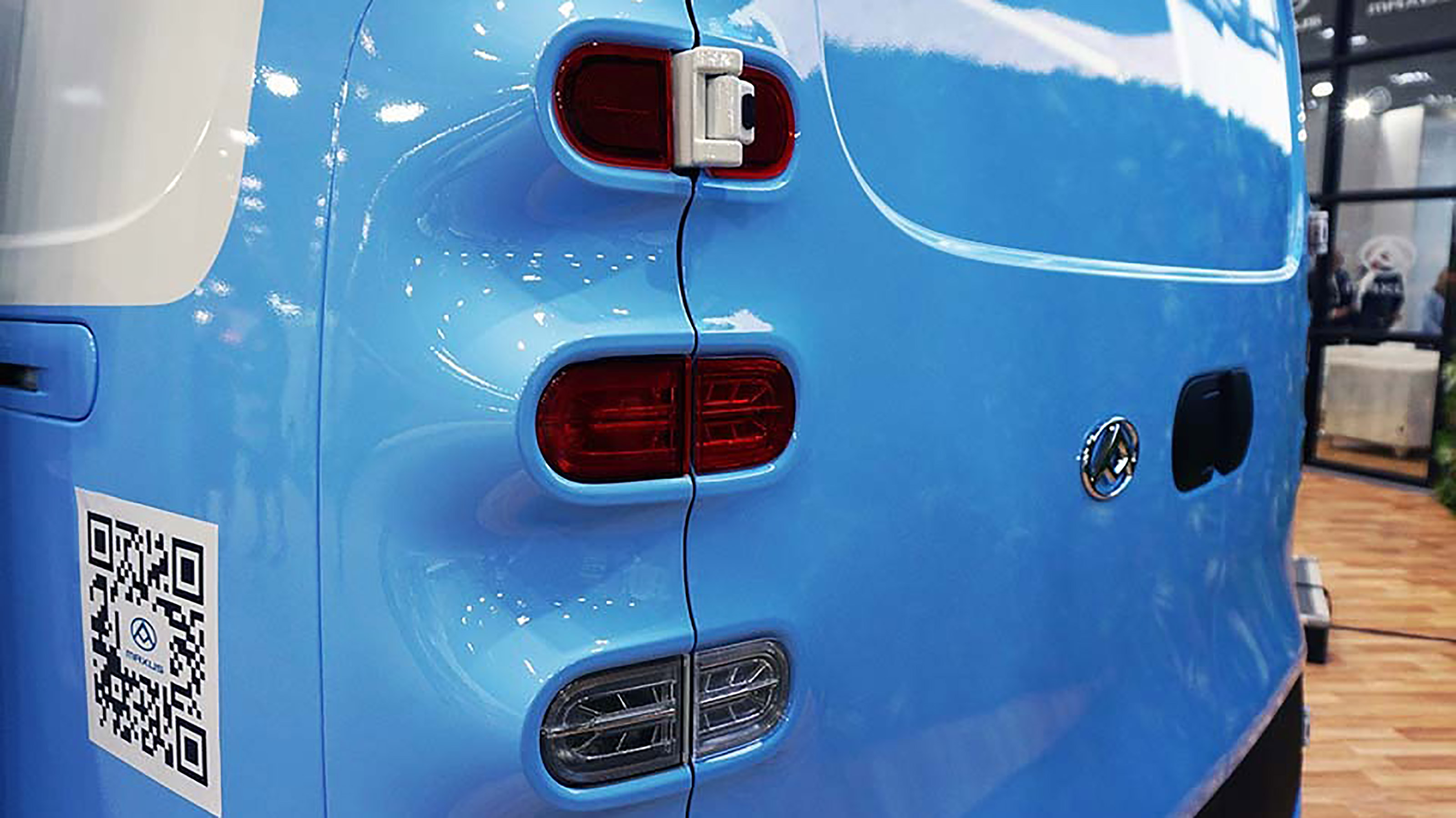 Maxus eDeliver 5 CV show - rear detail